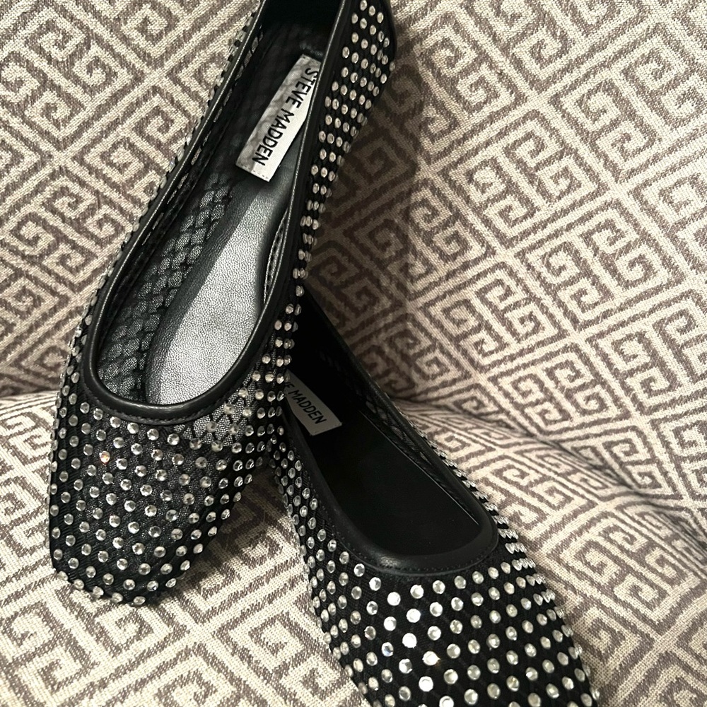 New Steve Madden Black Rhinestone Embellished Ballet Flats. Sz 6.5 M. - Picture 1 of 6